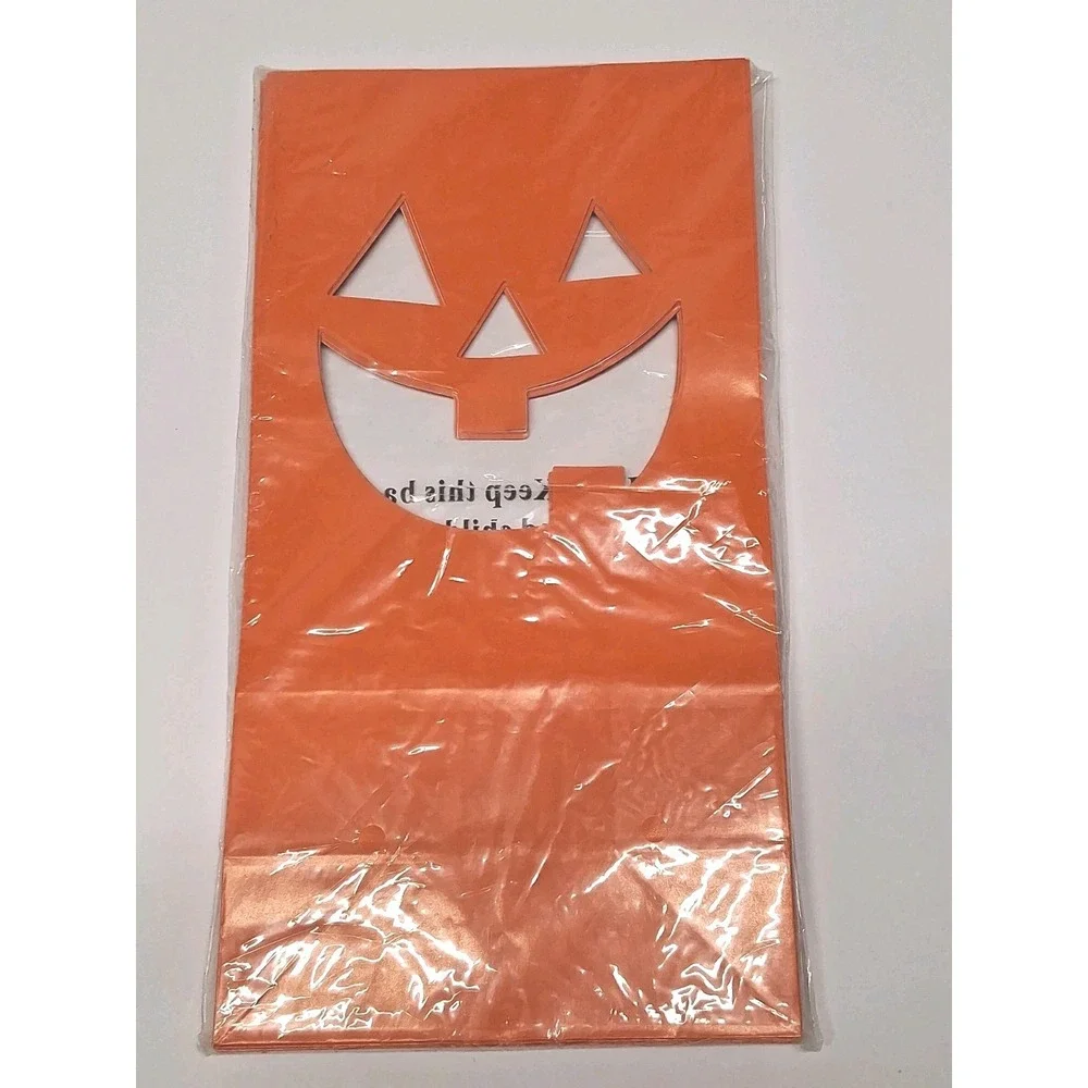 Haunted Heap (Halloween Bundle) 5 items - Lighted Jack-o'- Lanterns, etc. 🎃